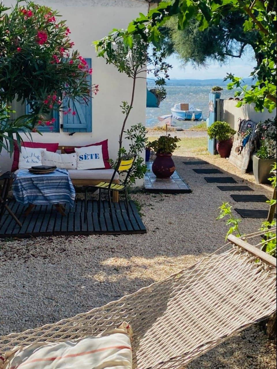 Cabanon De Pecheur En Bord De Lagune Sète Exterior foto